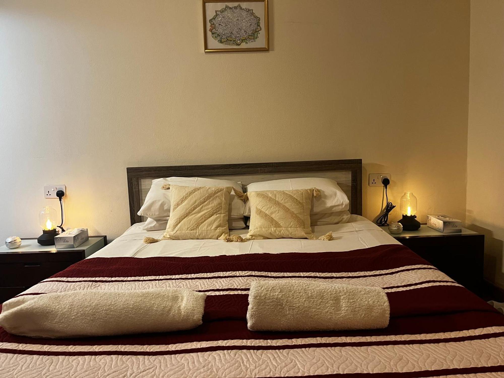 Xanthis Hostel Nicosia City Centre Екстер'єр фото