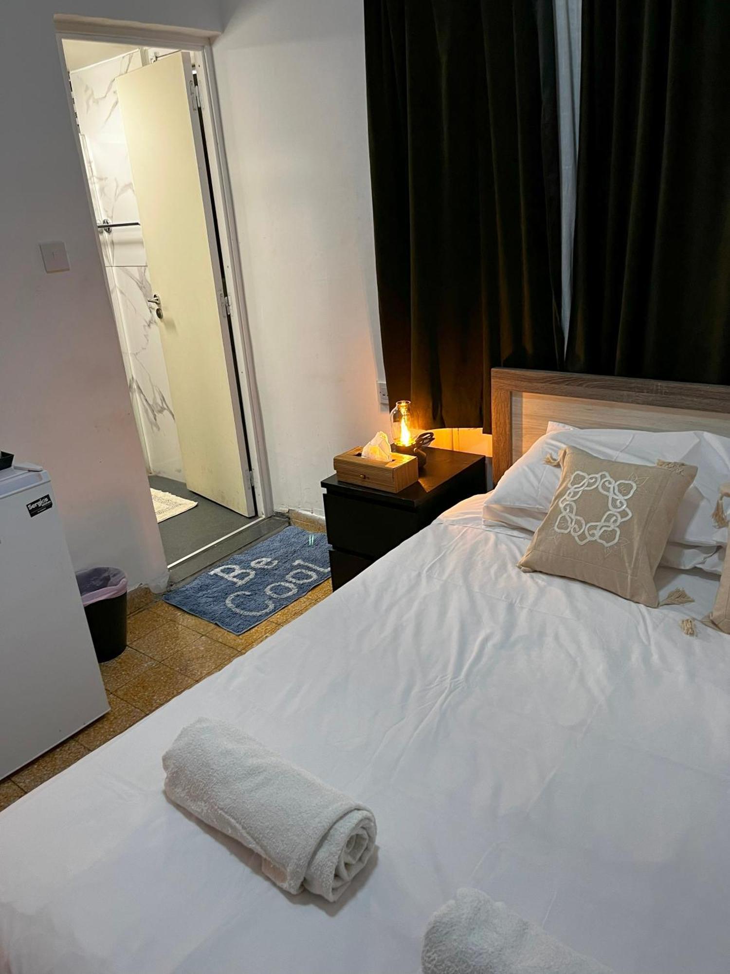 Xanthis Hostel Nicosia City Centre Екстер'єр фото