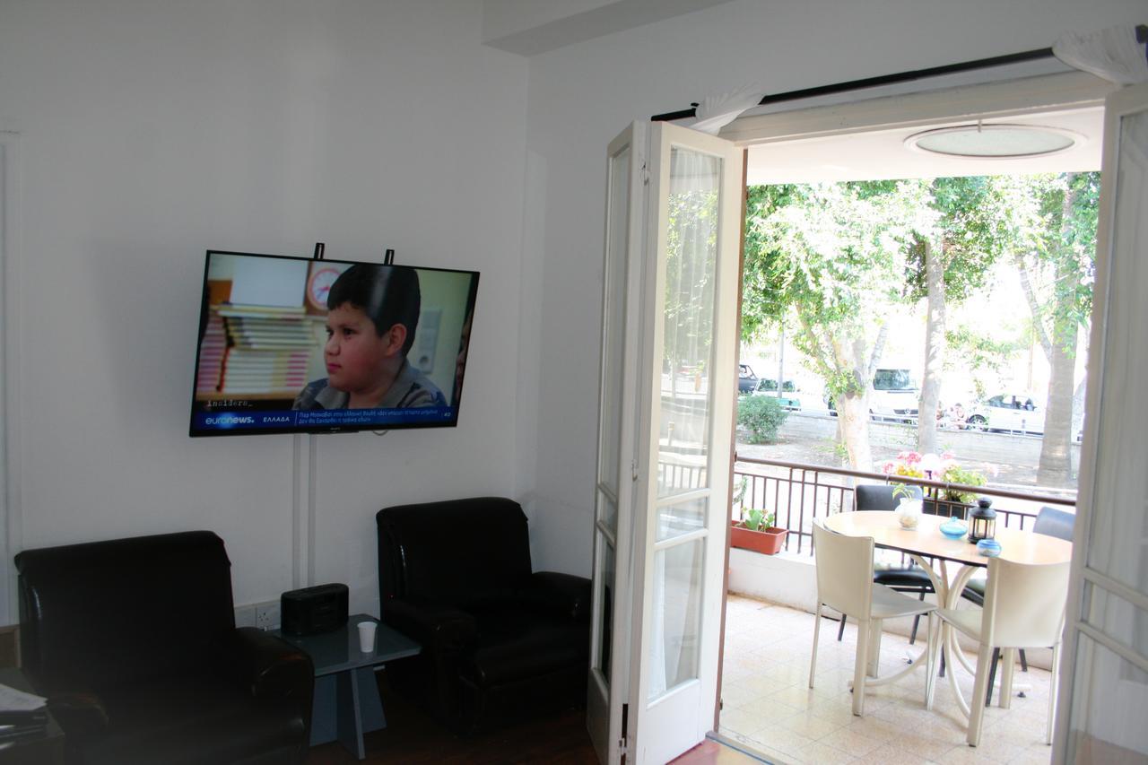 Xanthis Hostel Nicosia City Centre Екстер'єр фото